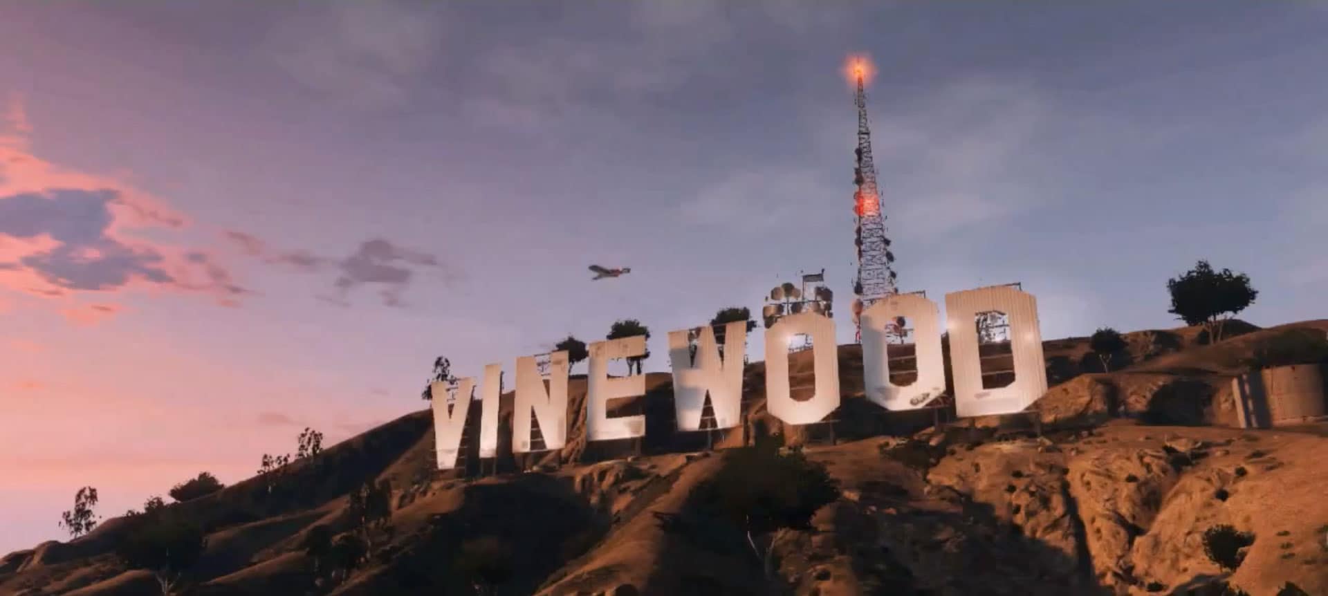 Gta-5-vinewood-sign1.jpg