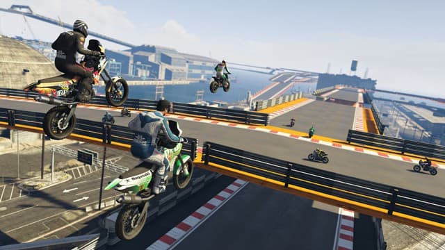 2016_07_dlc5.jpg
