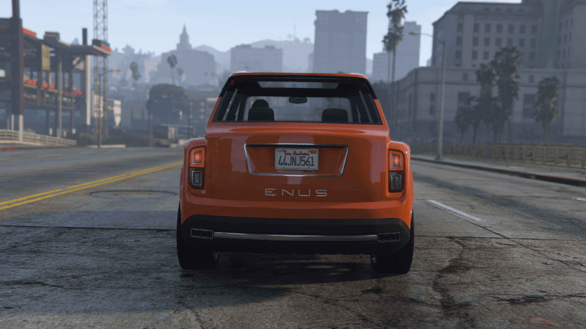 The rear end of Enus Jubilee as seen in GTA Online.