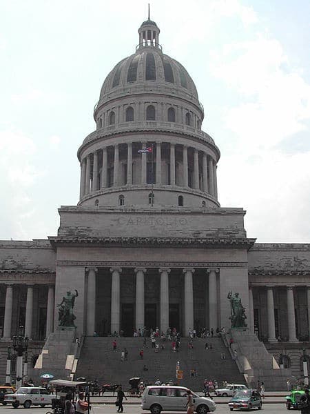 450px-De_Kapitol_zu_Havanna.jpg