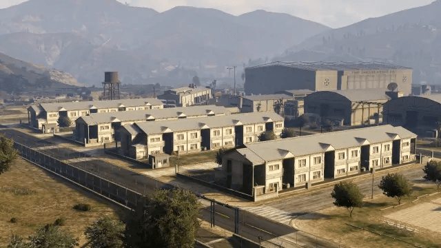 Fort.jpg
