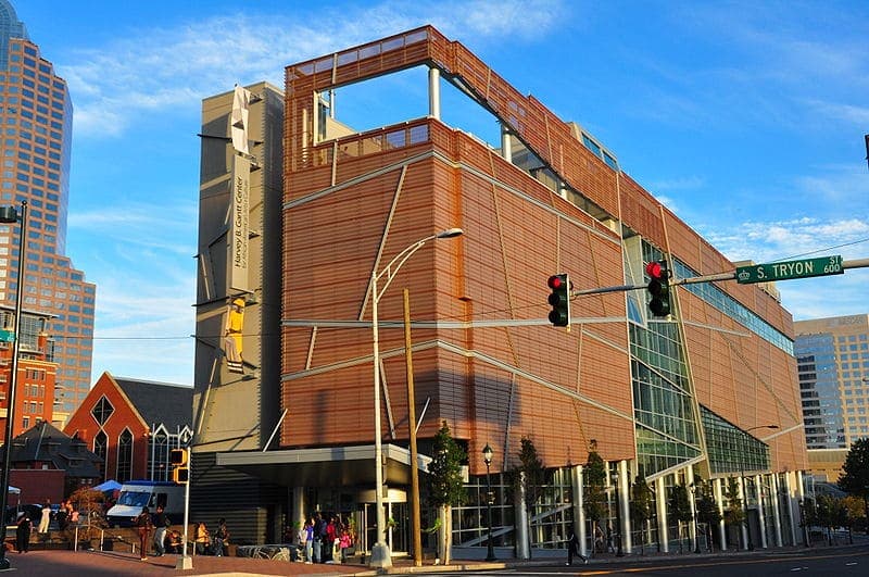 800px-Harvey_B._Gantt_Center_on_Opening_Day.jpg