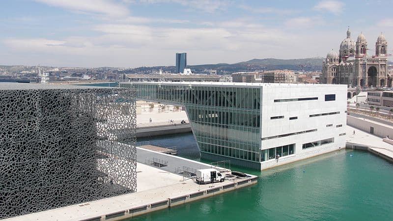 800px-Mucem-Villa-de-la-Mediterannee-Marseille.jpg