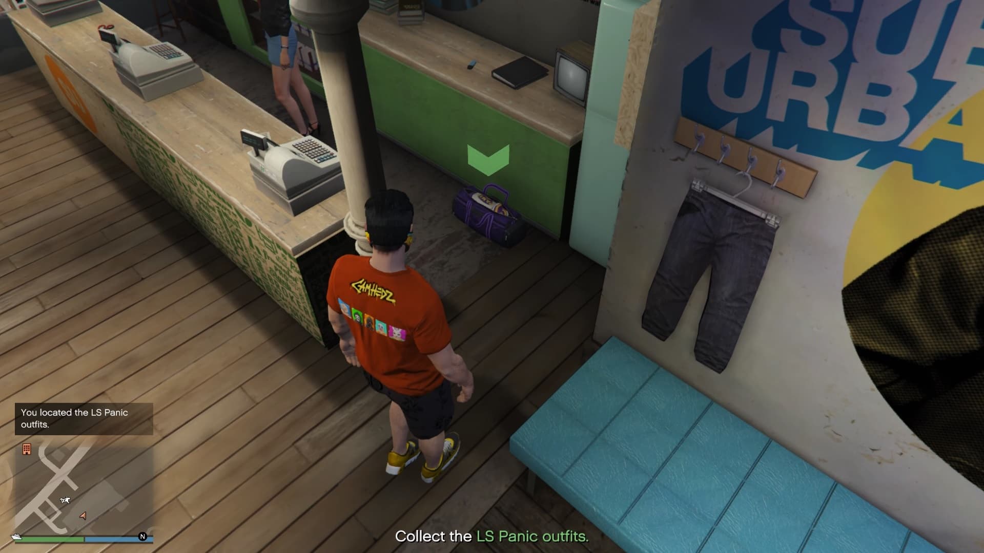 When you get closer, it is always indicated with a green arrow and a duffle bag icon on the minimap.