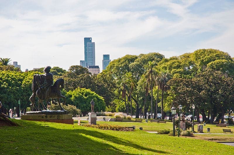 800px-Plaza_Intendente_Alvear_Recoleta_Buenos_Aires.jpg